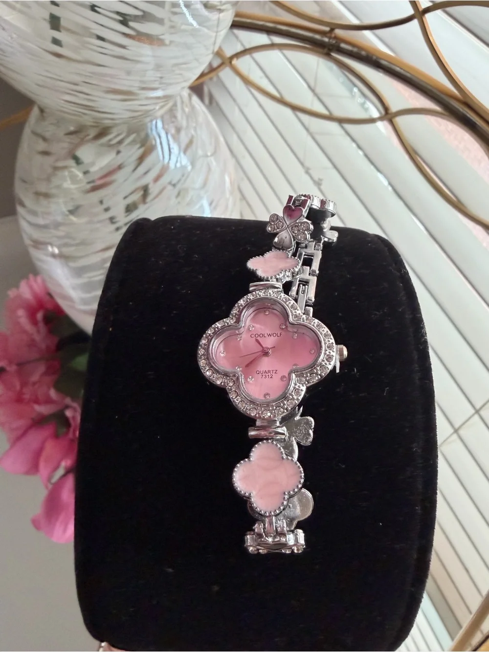 Pink flower Bracelet Watch